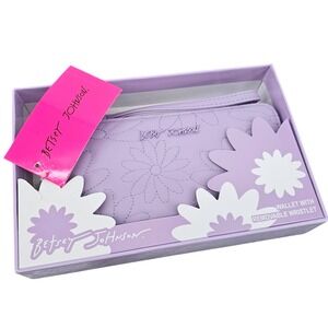 Betsey Johnson Purple Daisy Embroidered Zip Around Wallet Wristlet BMS-1300 NIB